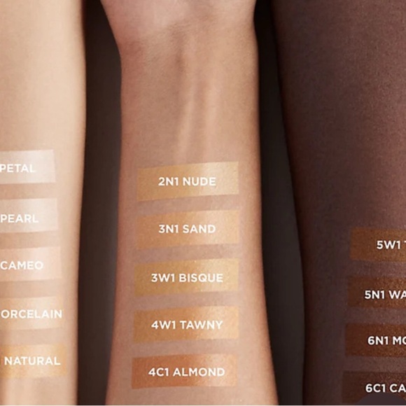 Laura Mercier Flawless Fusion Ultra-Longwear Foundation Shades (m01) - Picture 4 of 5